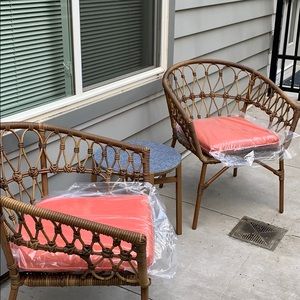 NWT patio cushions set of 2